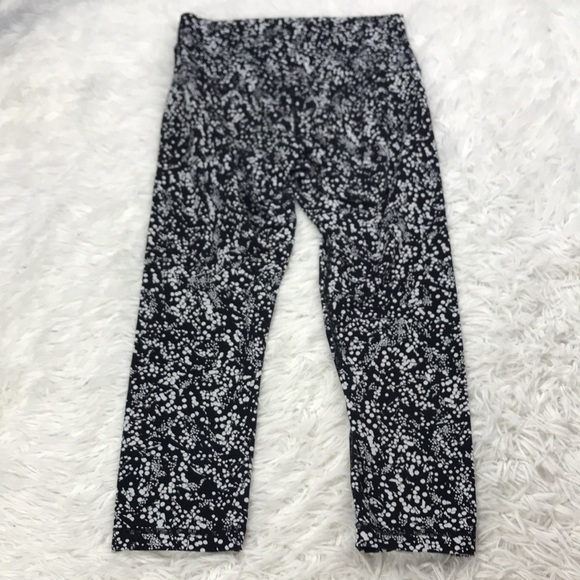 Lululemon Align Crop *21" Chirasu Black - Picture 5 of 5